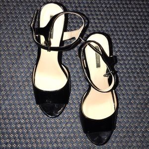 🔊❗️SALE❗️NBW❗️BLK CHUNKY WOMENS PLATFORM•SIZE 8❗️